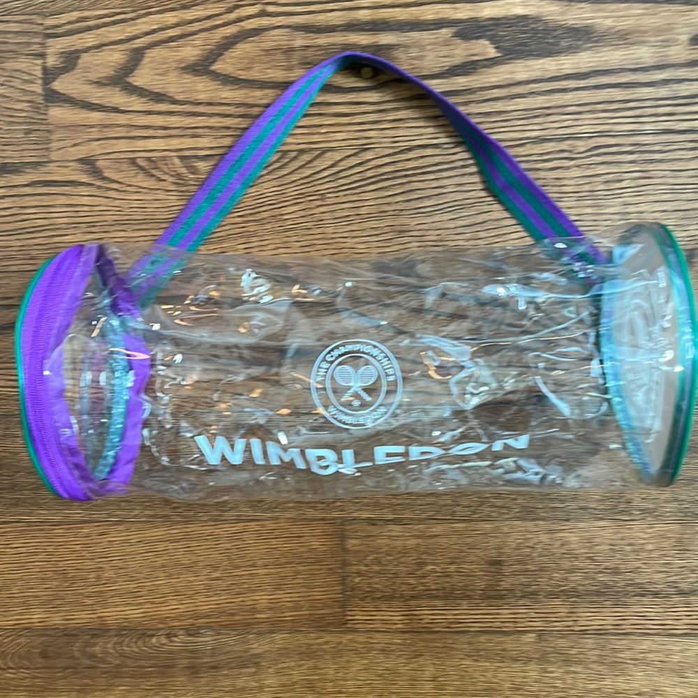 Wimbledon Towel Bag Holder